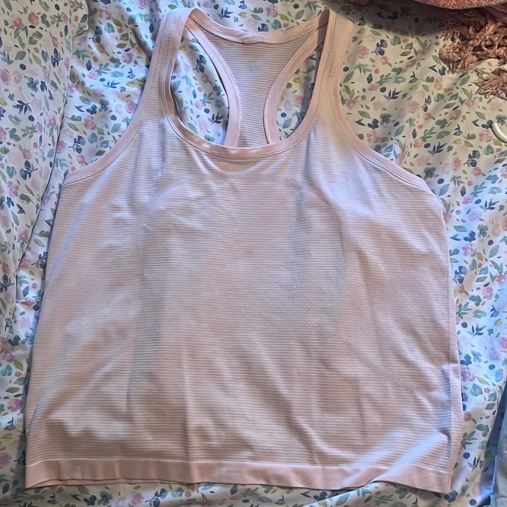 Lululemon Pink milkshake swift tank! Size 12, never worn!